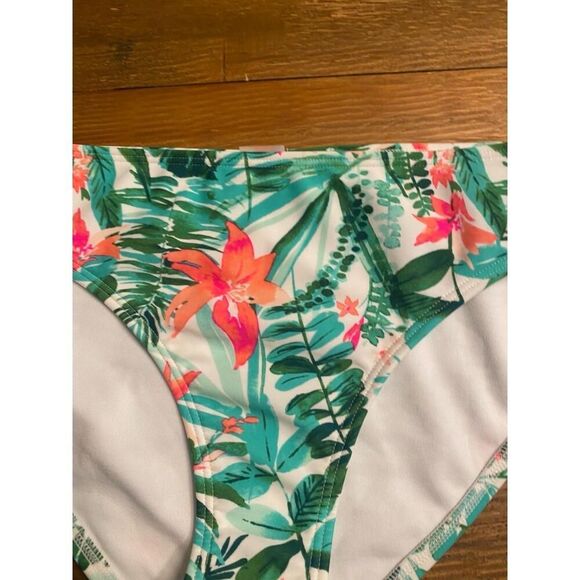 Old Navy L Swim Bikini Bottoms NWT White Multi Tropical Floral Vibrant beach - Picture 2 of 7